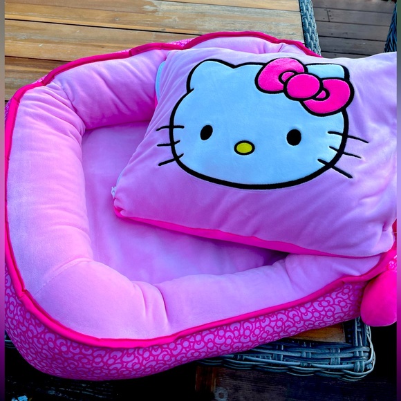Hello Kitty | Dog | Hello Kitty Pink Pet Bed Cat And Dog Bed Sanrio ...